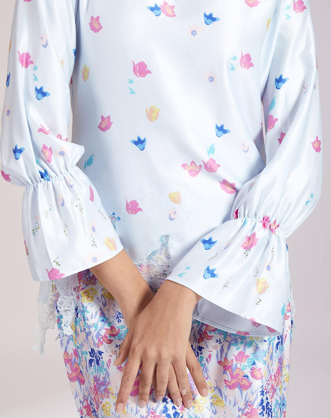 FARHEEN BAJU KURUNG